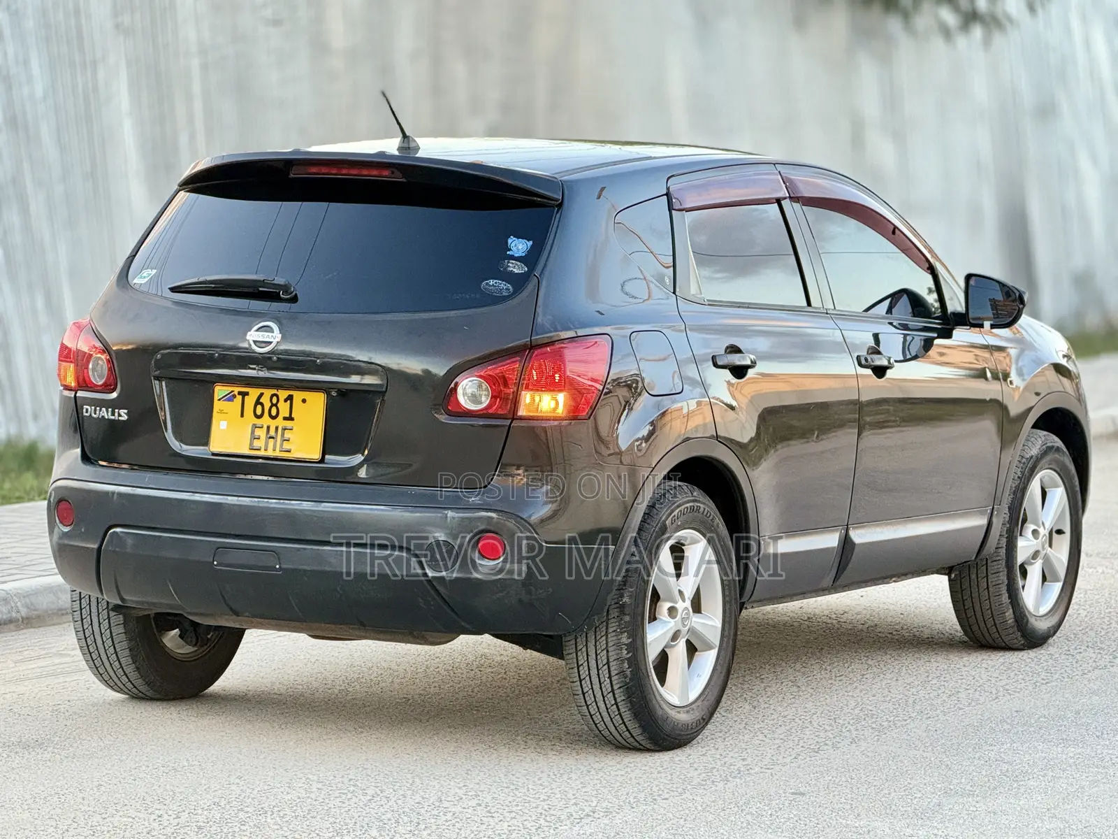 Nissan Dualis 2010 Black