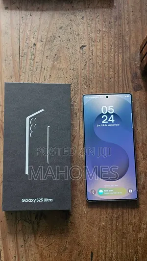 New Samsung Galaxy S25 Ultra 256 GB Black