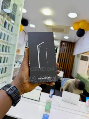 New Samsung Galaxy S25 Ultra 1 TB Black