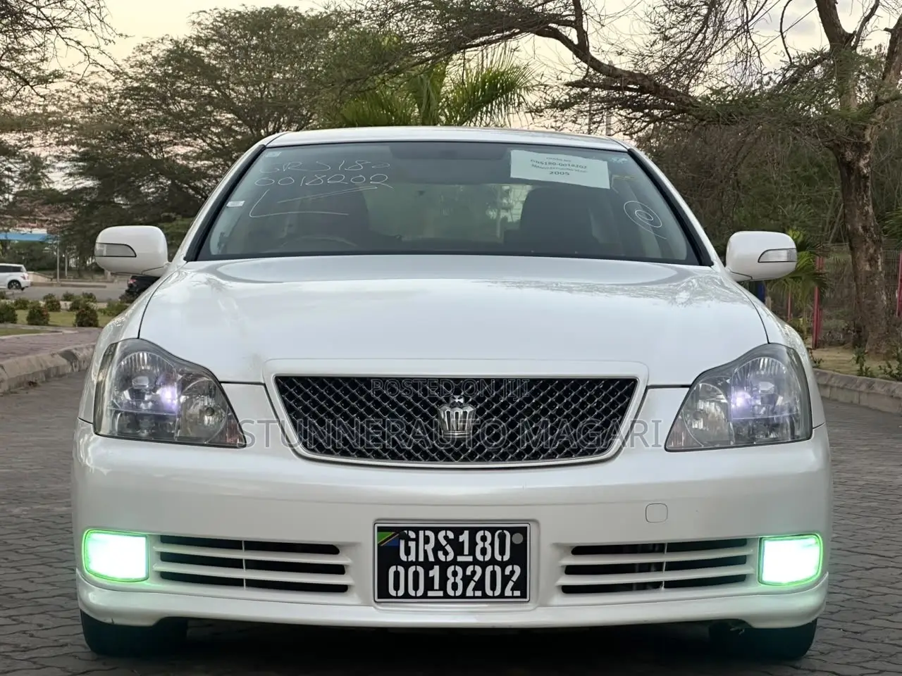 Toyota Crown Royale 2005 Pearl