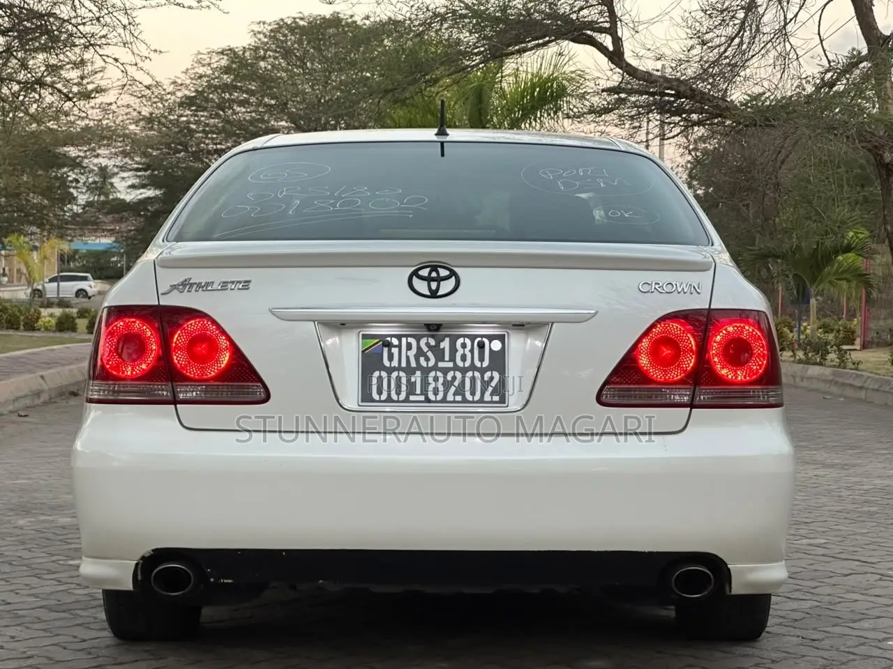 Toyota Crown Royale 2005 Pearl