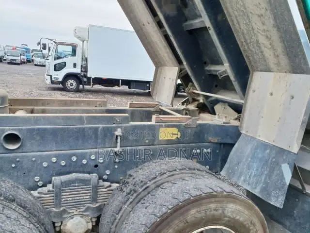 Mitsubishi Fuso Super Great 10 Tonnes Mpya Unregistered Double Diff.