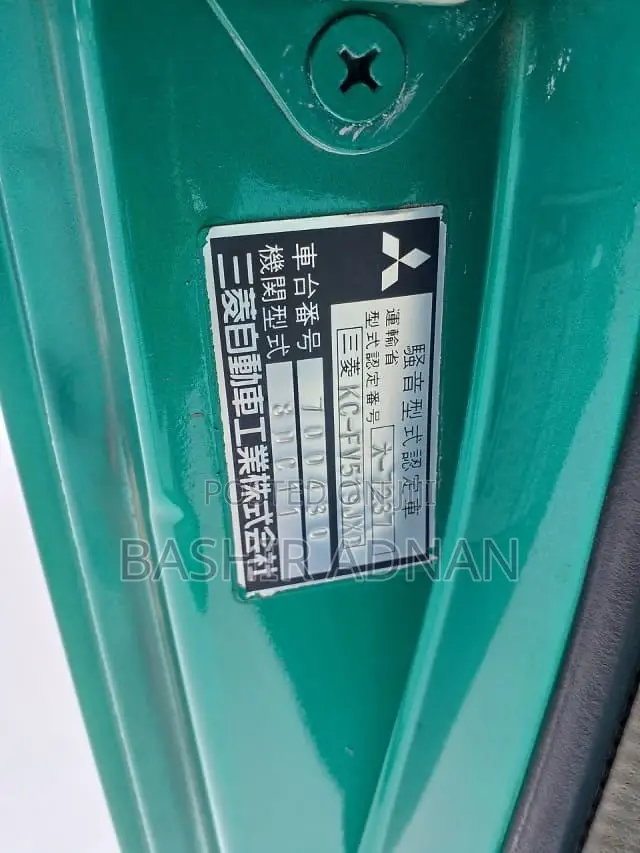 Mitsubishi Fuso Super Great 10 Tonnes Mpya Unregistered Double Diff.