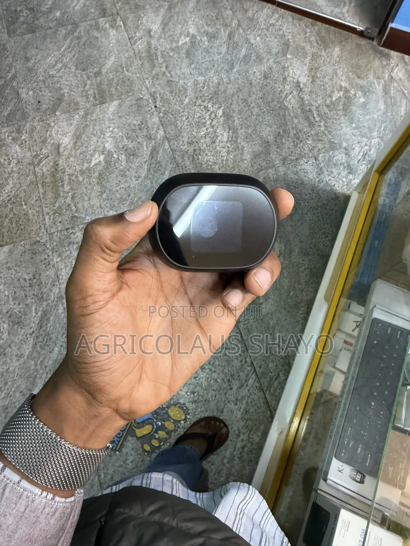 Poly Voyager Free 60+ UC Touchscreen Smart Case Earbuds