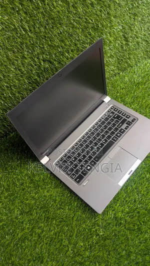 Laptop Toshiba 8GB Intel Core i5 SSD 128GB