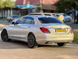 Mercedes-Benz C-Class 2016 Silver