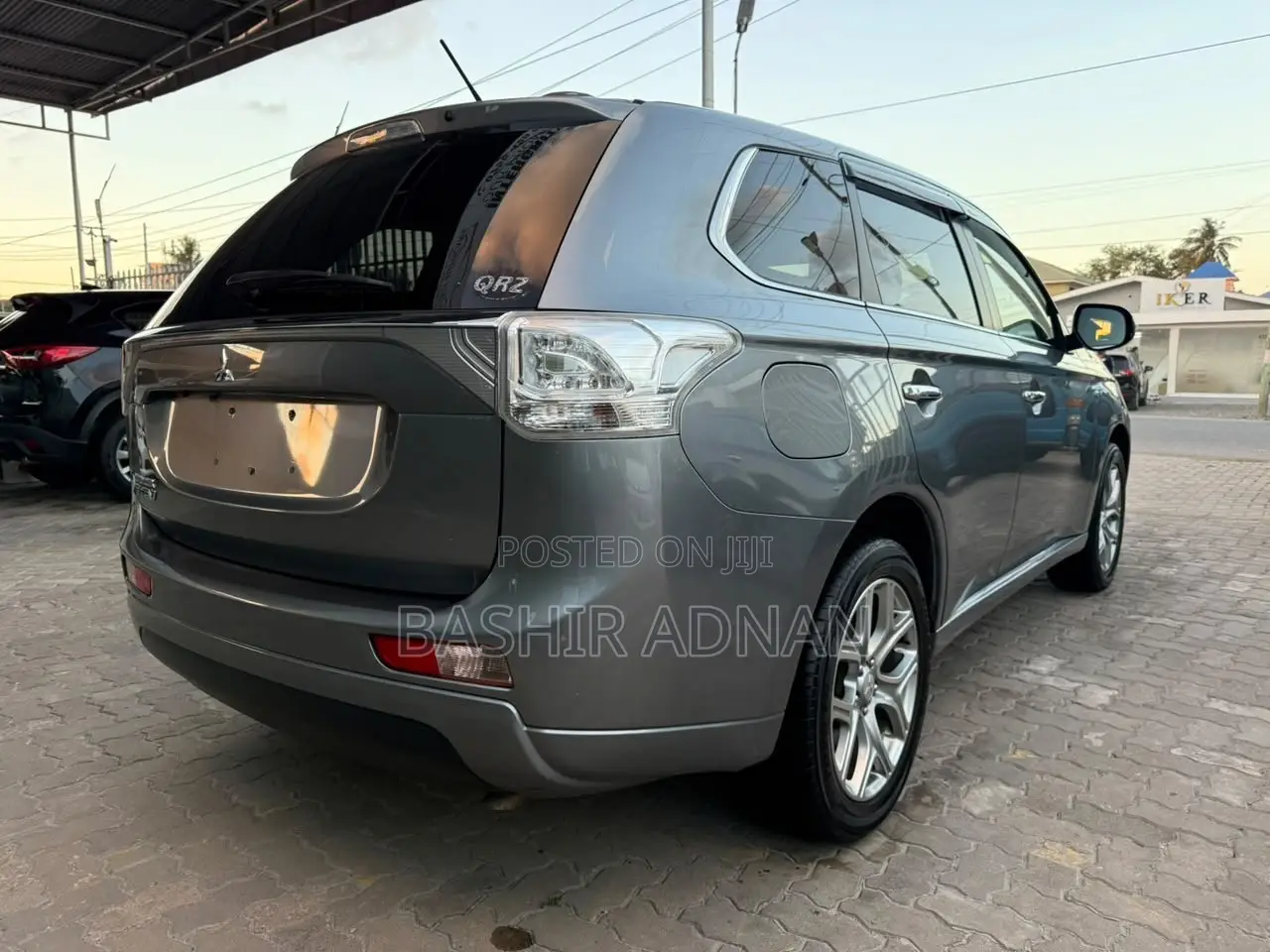 Mitsubishi Outlander 2.4 PHEV AWD 2014 Gray
