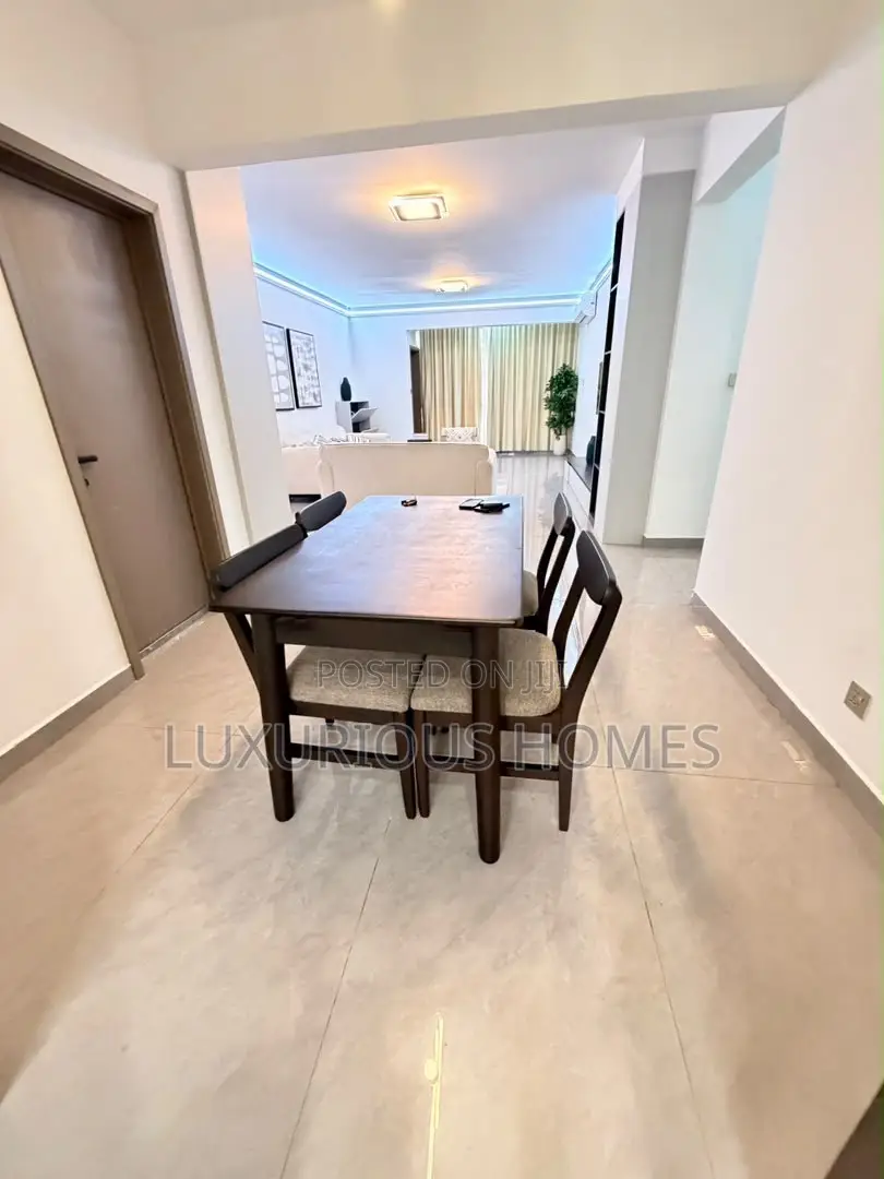 Furnished 3bdrm Apartment in Oyster Bay for sale