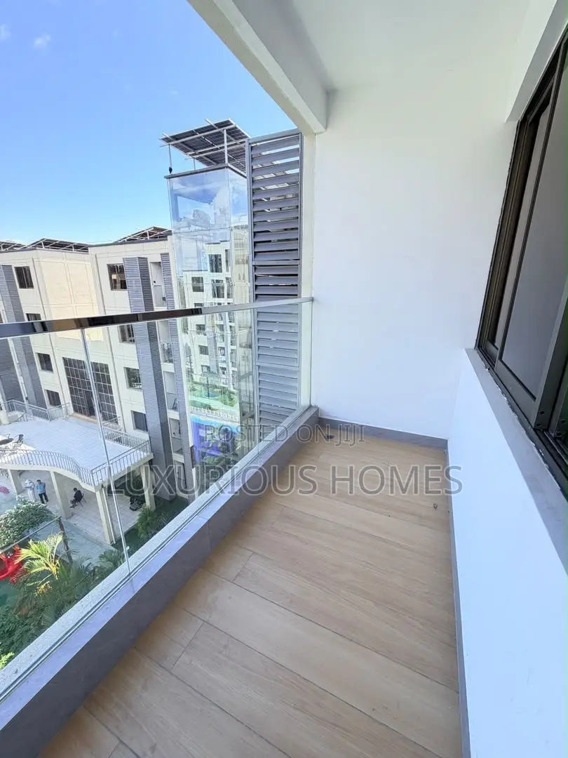 Furnished 3bdrm Apartment in Oyster Bay for sale