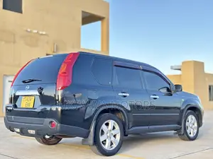 Nissan X-Trail 2010 Black
