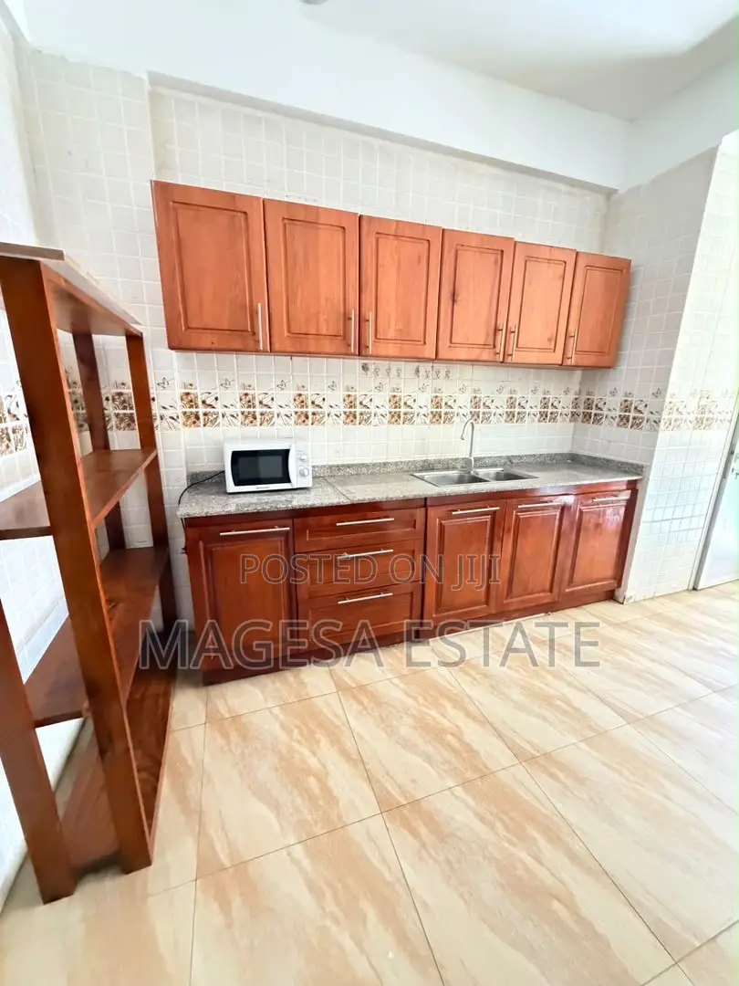 Furnished 4bdrm Apartment in Oyster Bay for rent