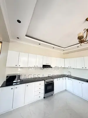 Furnished 2bdrm Apartment in Oyster Bay for rent