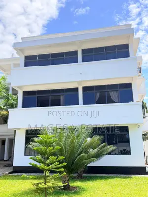 Furnished 2bdrm Apartment in Oyster Bay for rent