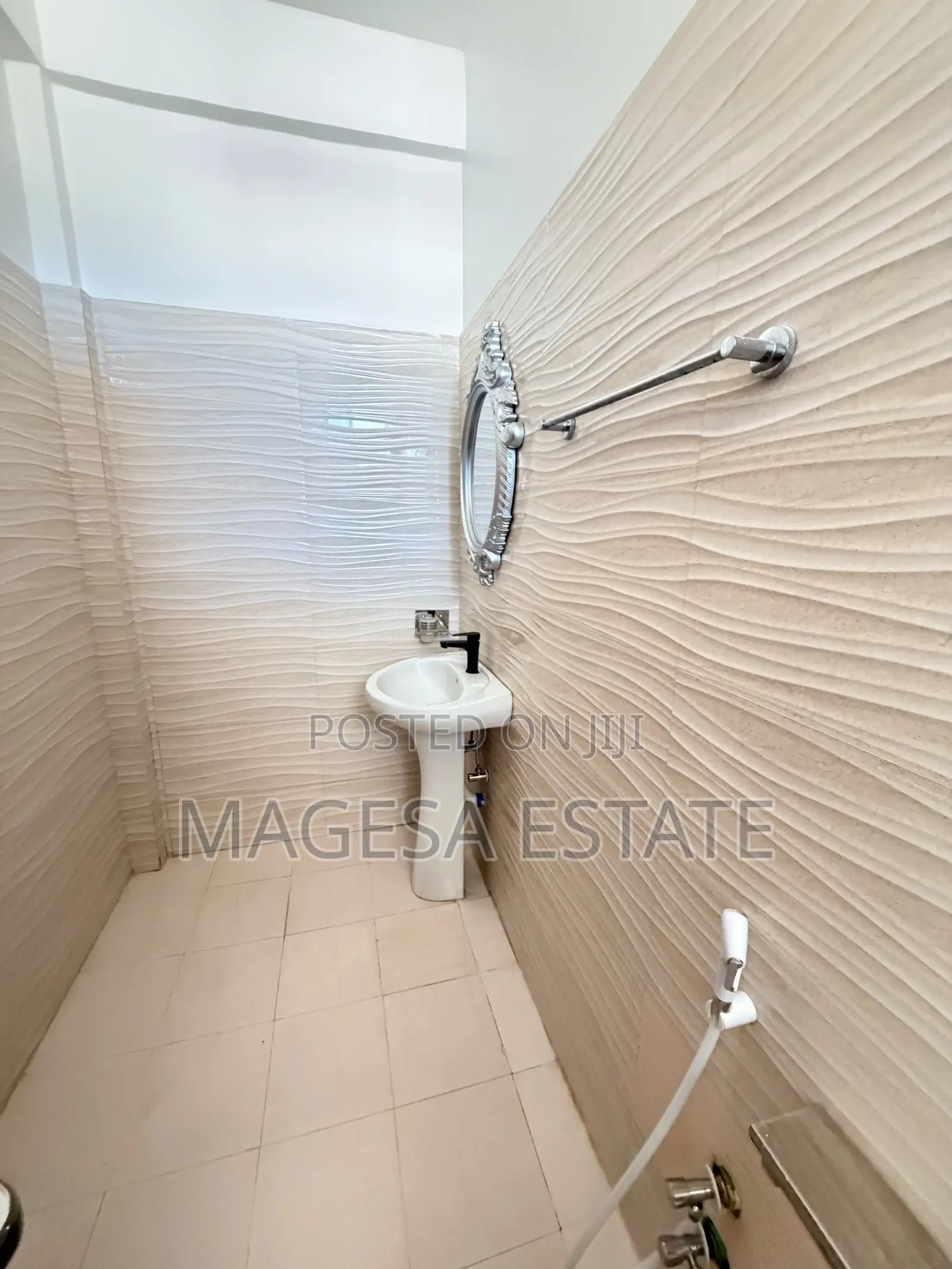 Furnished 2bdrm Apartment in Oyster Bay for rent