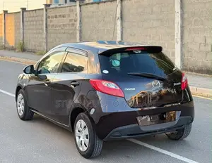 Mazda Demio 2012 Maroon