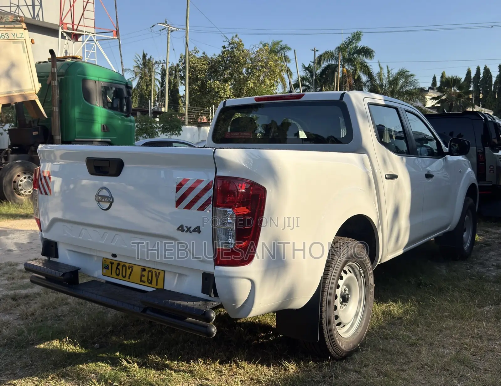 Nissan Navara 2025 Pearl