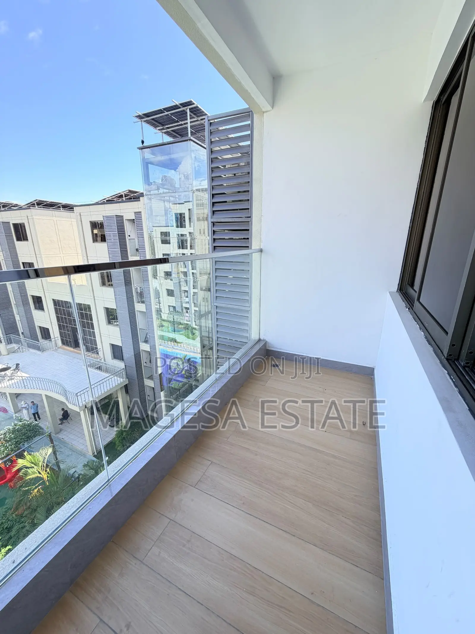 Furnished 3bdrm Apartment in Oyster Bay for sale