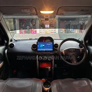 Toyota IST 2003 White