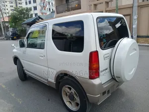 Suzuki Jimny 2001 White