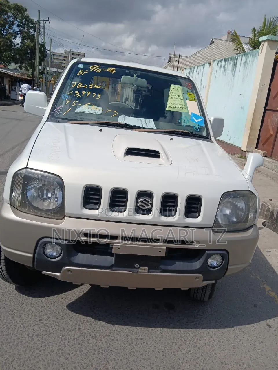 Suzuki Jimny 2001 White