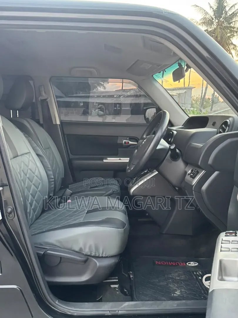 Toyota Rumion 1.5 FWD 2023 Black