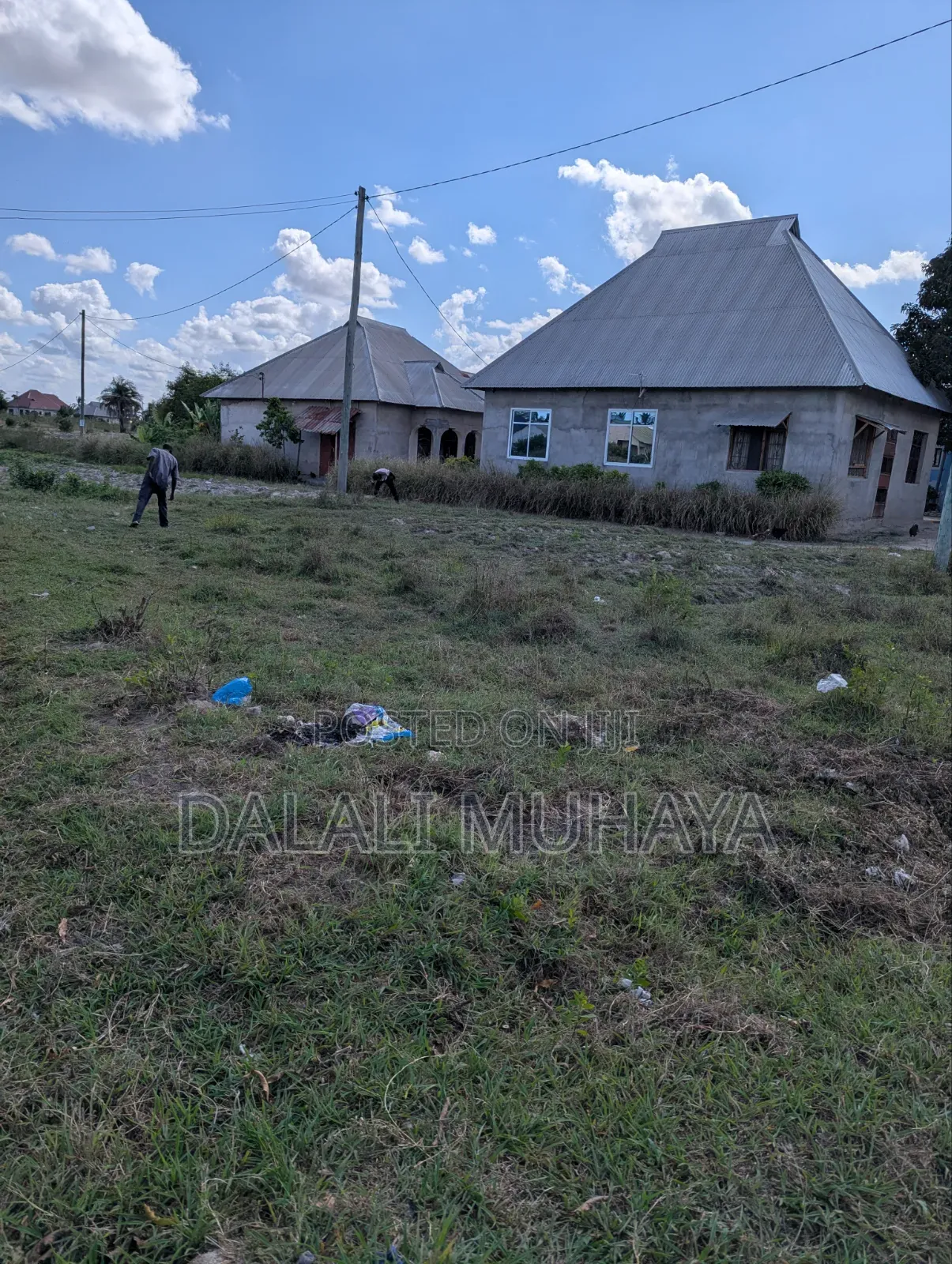 Kiwanja K I N a U Z W a TSH 9.500,000 Milioni