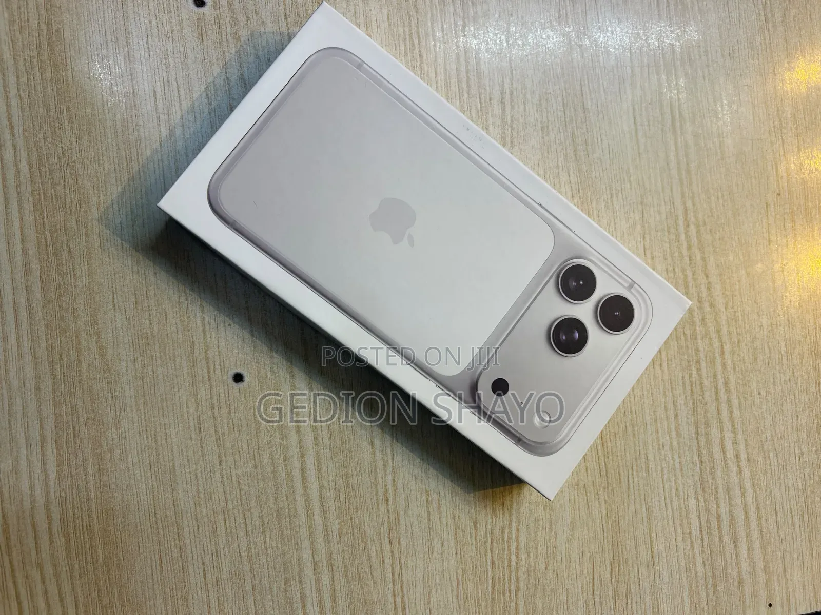 New Apple iPhone 18 Pro Max 1 TB White