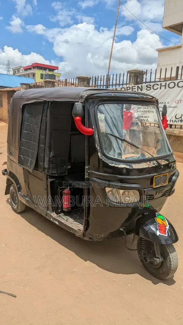 Bajaj 2025 Black