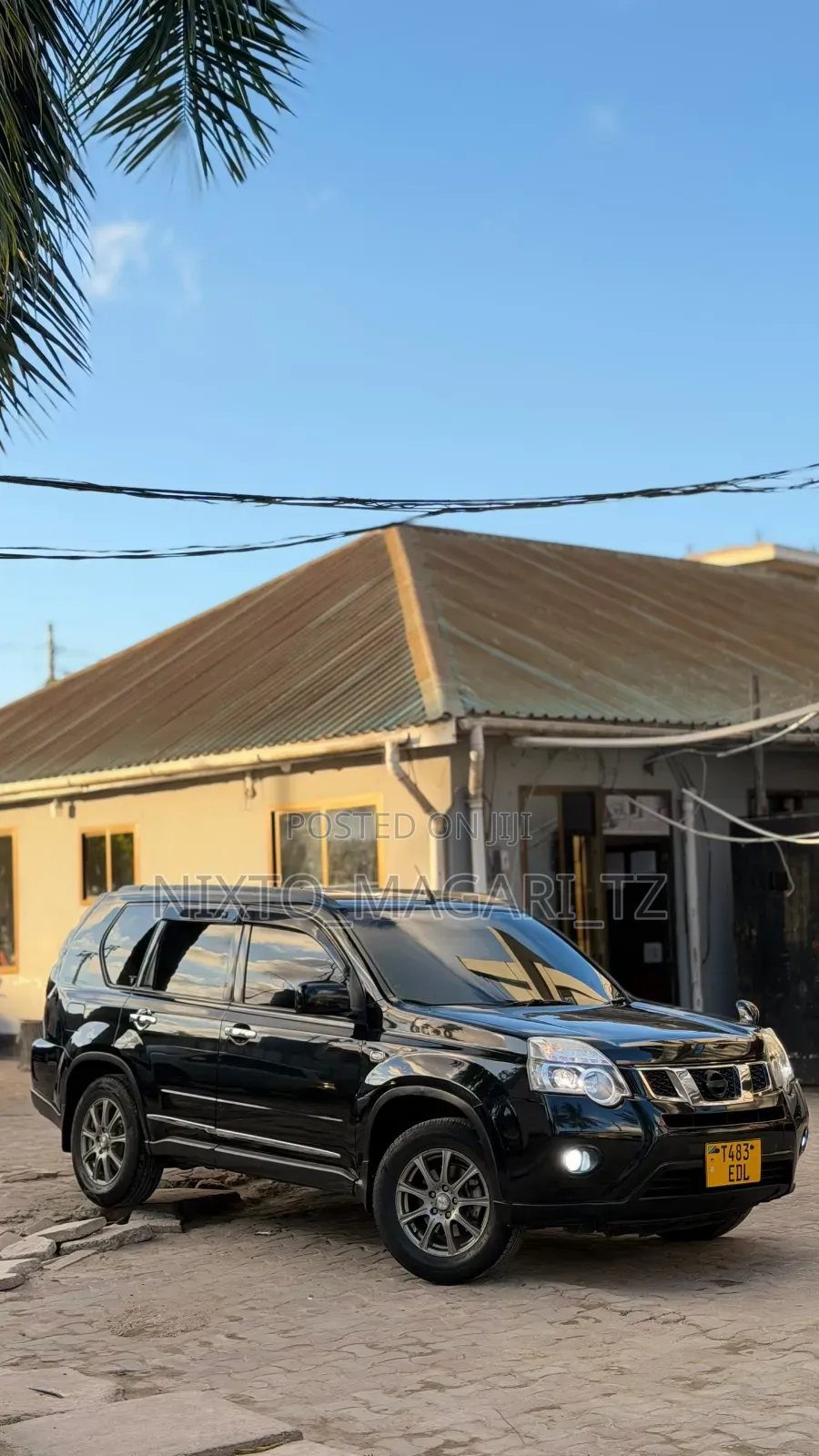 Nissan X-Trail 2012 Black