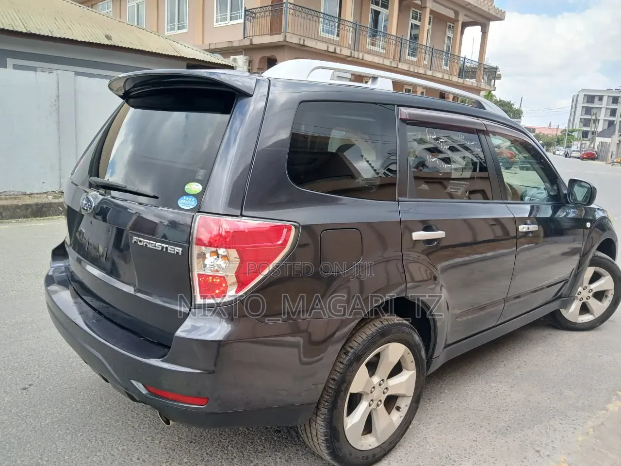 Subaru Forester 2010 Black