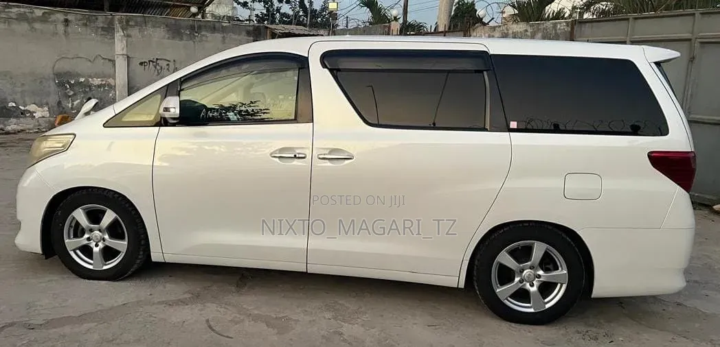 Toyota Alphard 2008 White