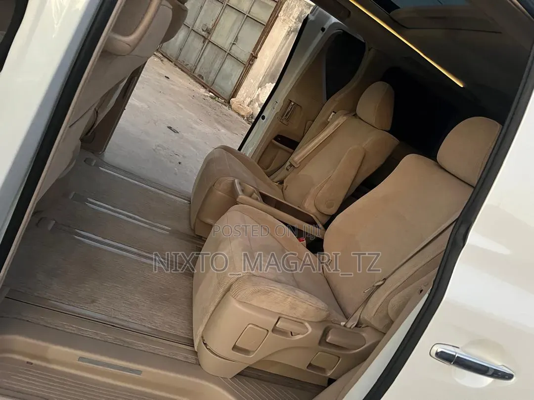 Toyota Alphard 2008 White