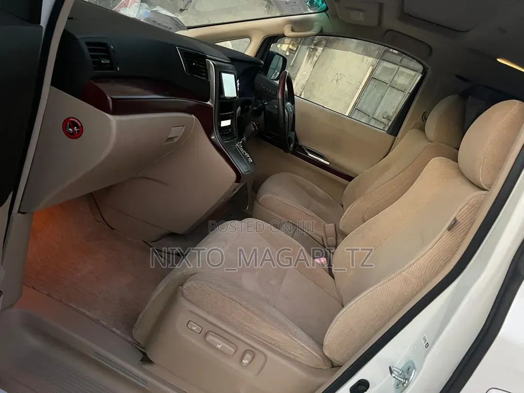 Toyota Alphard 2008 White