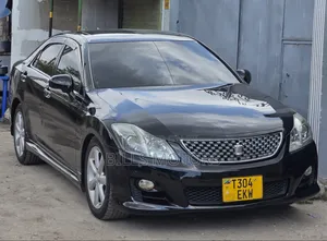 Toyota Crown 2009 Black