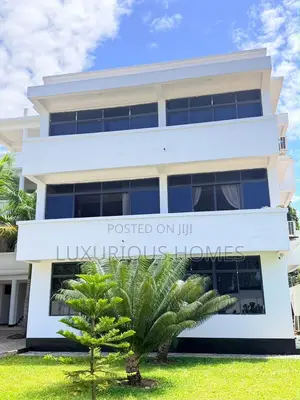 Furnished 2bdrm Apartment in Oyster Bay for rent