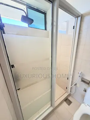 Furnished 2bdrm Apartment in Oyster Bay for rent