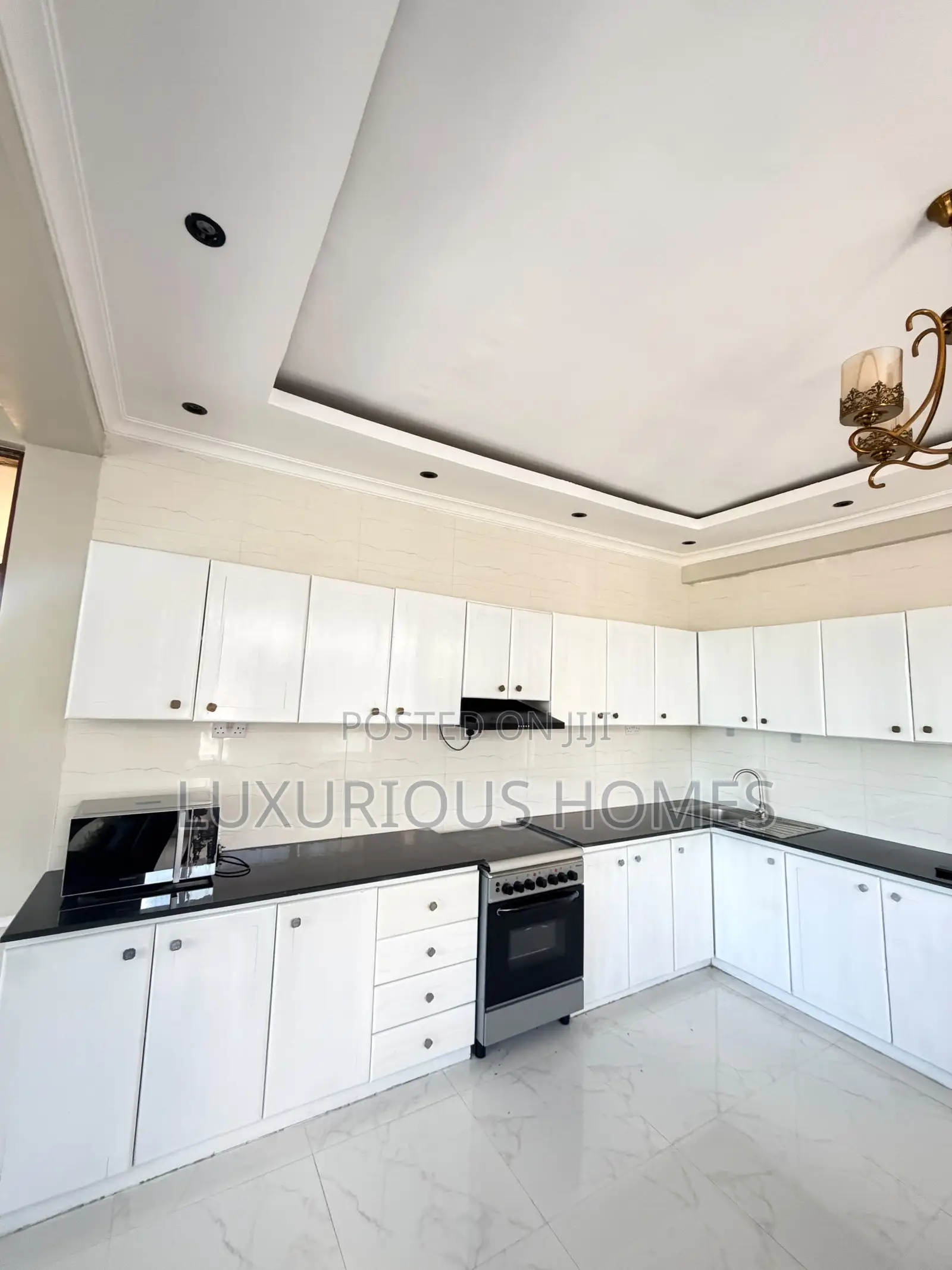 Furnished 2bdrm Apartment in Oyster Bay for rent