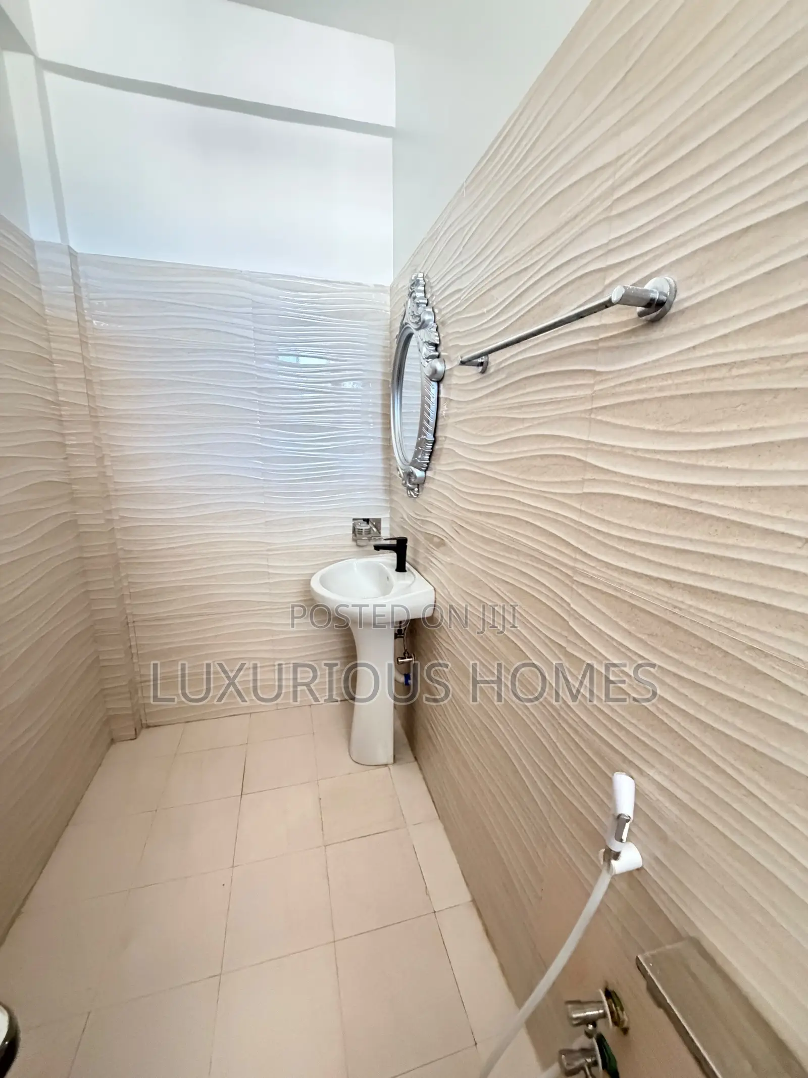 Furnished 2bdrm Apartment in Oyster Bay for rent