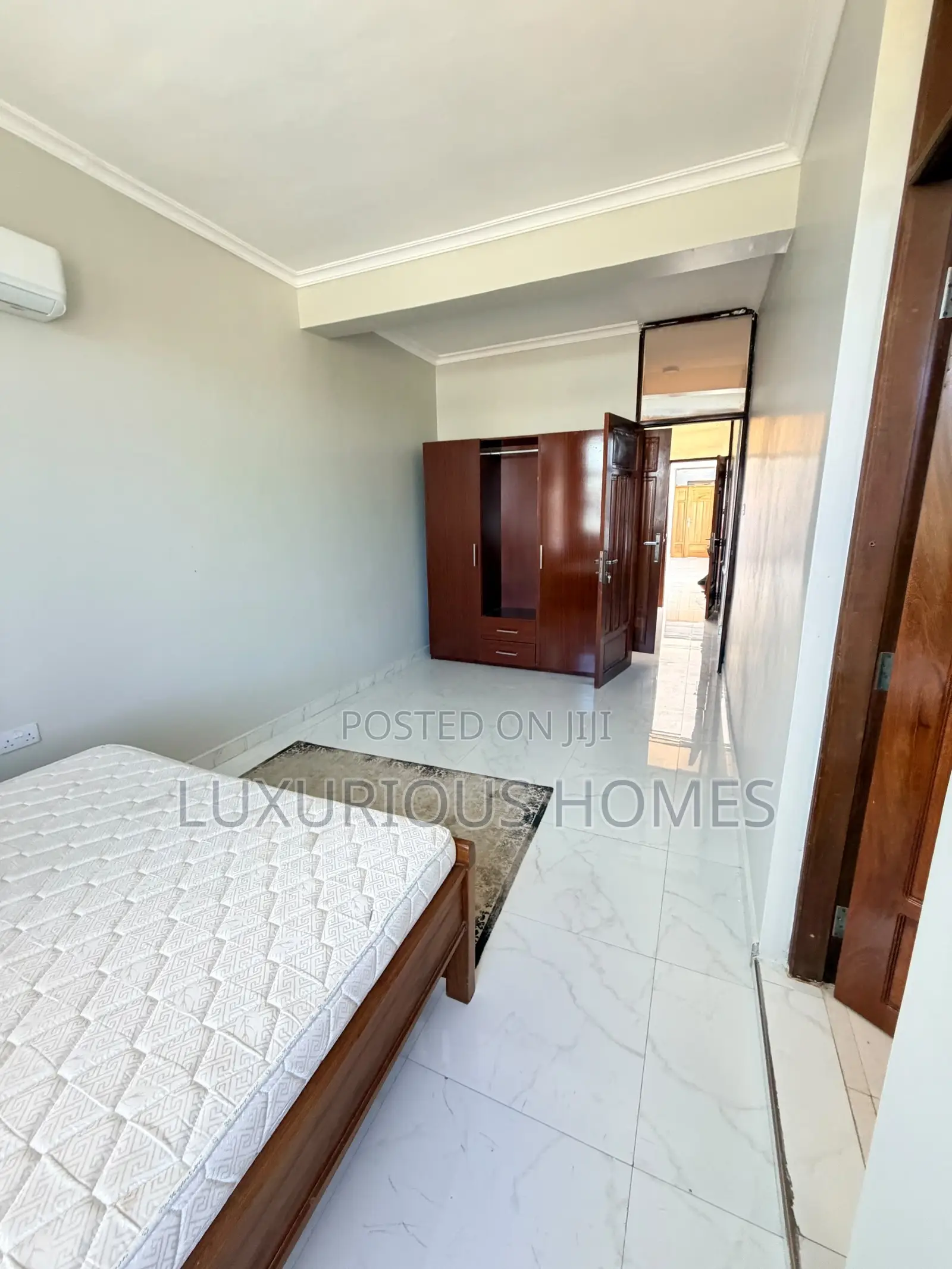 Furnished 2bdrm Apartment in Oyster Bay for rent