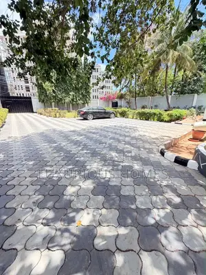 5bdrm House in Masaki for rent