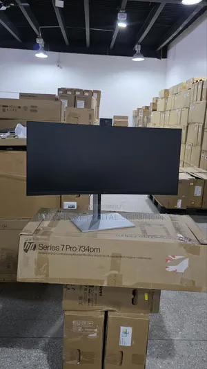 Curved Monitor