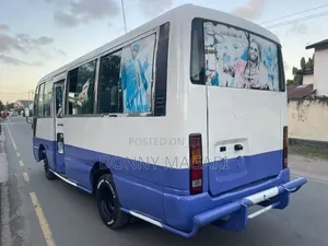 Nissan Civilian 2003 White