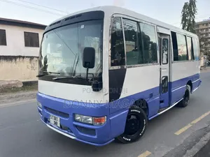 Nissan Civilian 2003 White