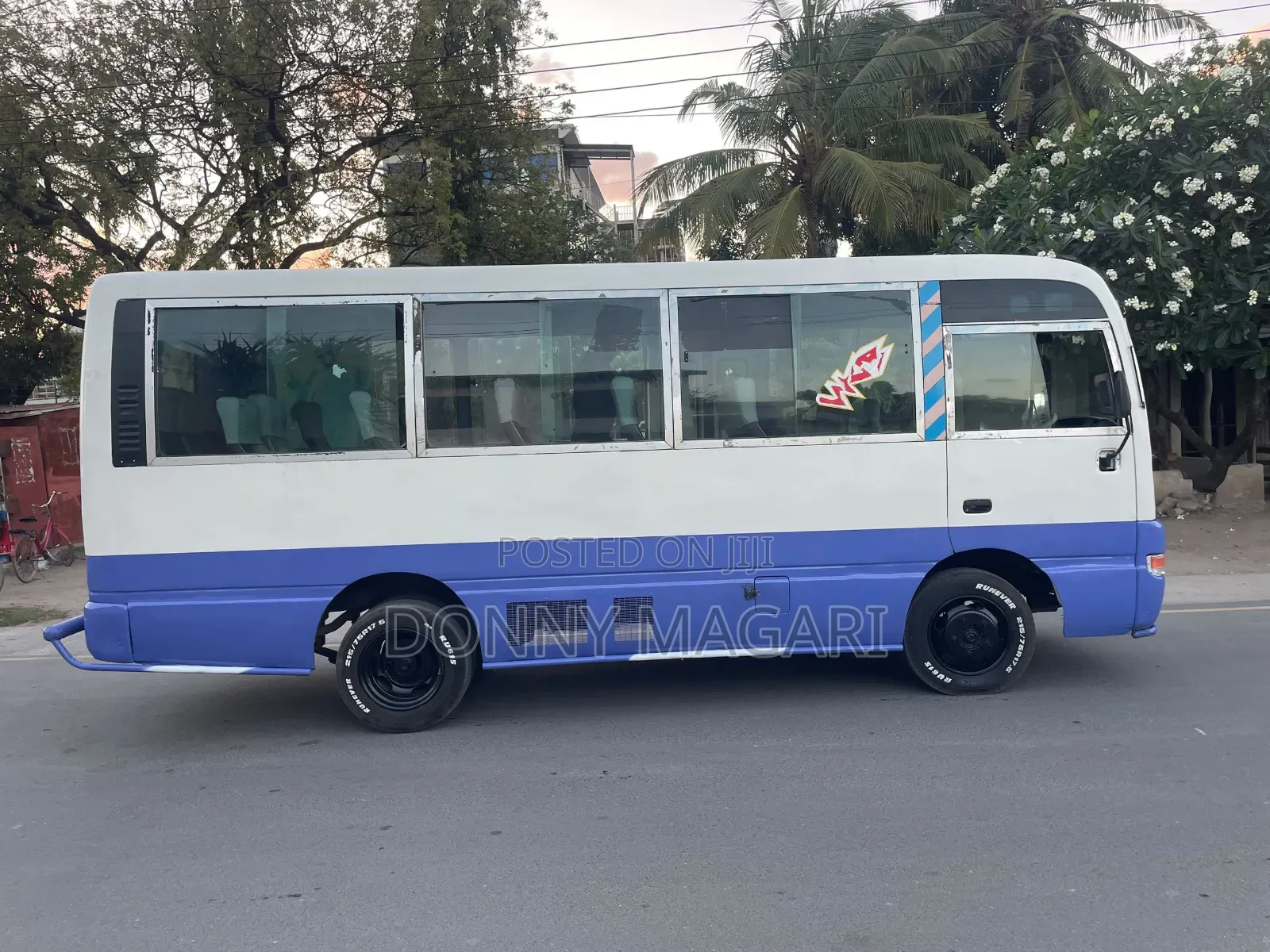 Nissan Civilian 2003 White