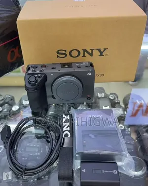 Sony FX30 Cinema Line Digital Camera (Brand New / Full Box)