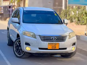 Toyota Vanguard 2008 White