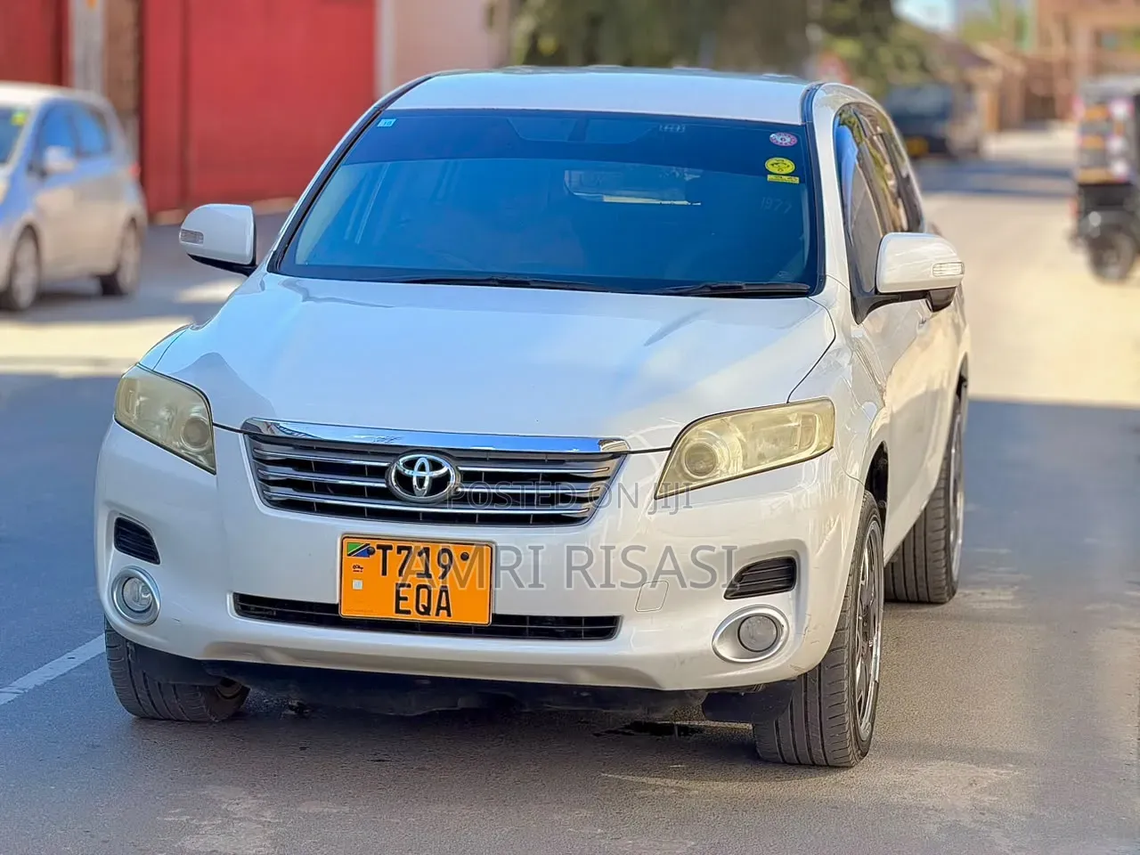 Toyota Vanguard 2008 White