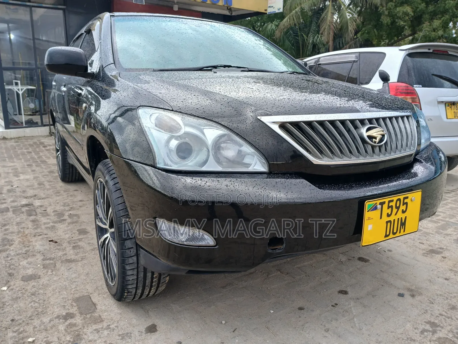 Toyota Harrier 2.4 2010 Black