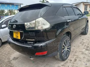 Toyota Harrier 2.4 2010 Black