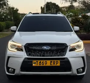 Subaru Forester 2017 White